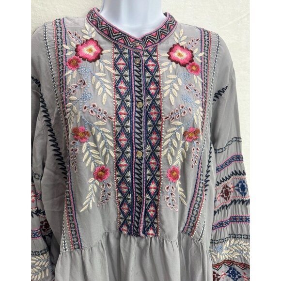 Johnny Was Workshop Women's Embroidered Gray Size Large Silk Dress READ - Picture 7 of 16